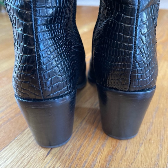 Lucky Brand Jaide black leather embossed crocodile bootie. Size 9 - Picture 5 of 12